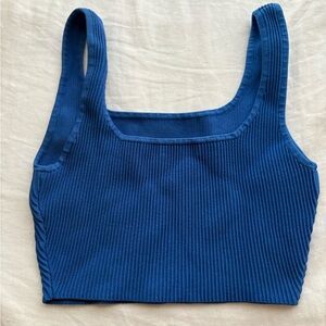 Aritzia Babaton Scoop Neck Tank